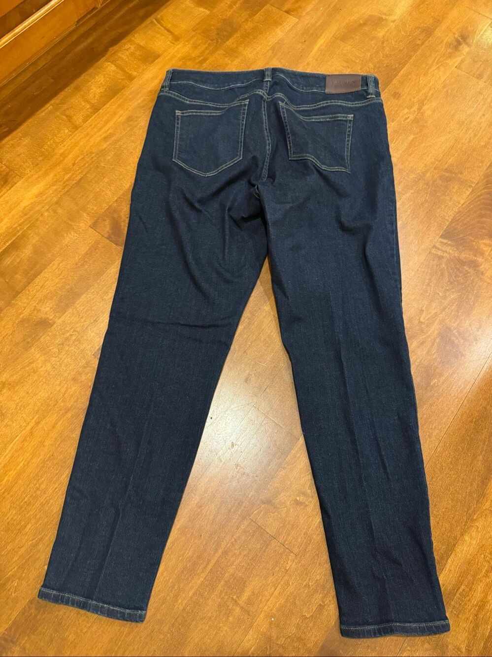 Lauren Ralph Lauren Women’s Size 12 Premier Skinny Cropped Dark Wash Jeans